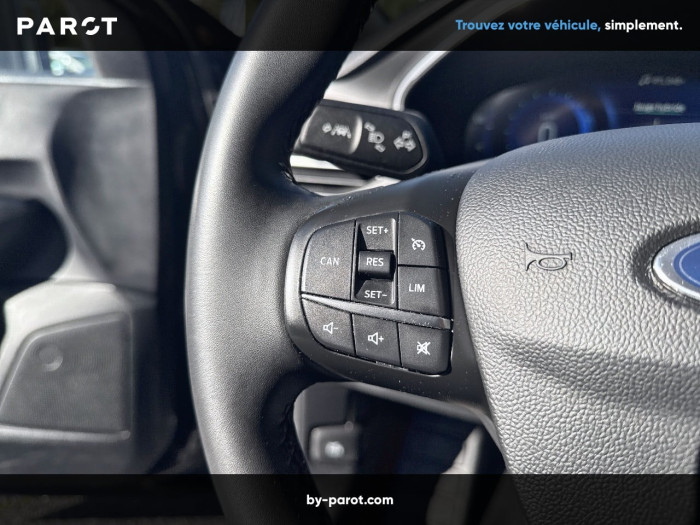 Ford Focus 1.0 Flexifuel 125 S&S mHEV Titanium X Business