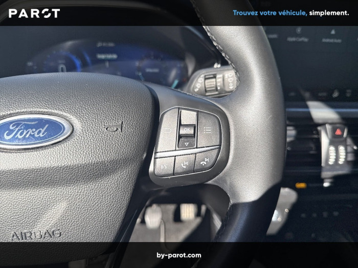 Ford Focus 1.0 Flexifuel 125 S&S mHEV Titanium X Business