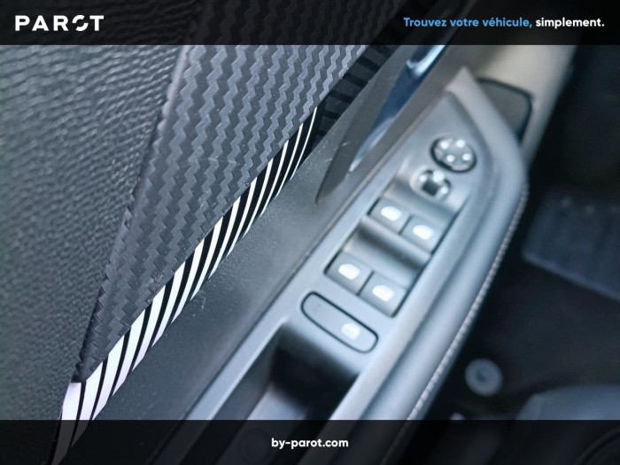 Peugeot 208 Hybrid 100 e-DCS6 Allure