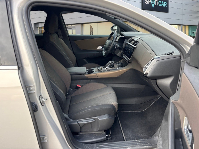DS DS7 CROSSBACK PureTech 180 EAT8 Bastille+