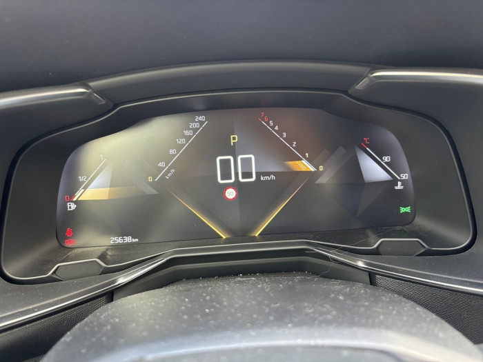 DS DS7 CROSSBACK PureTech 180 EAT8 Bastille+