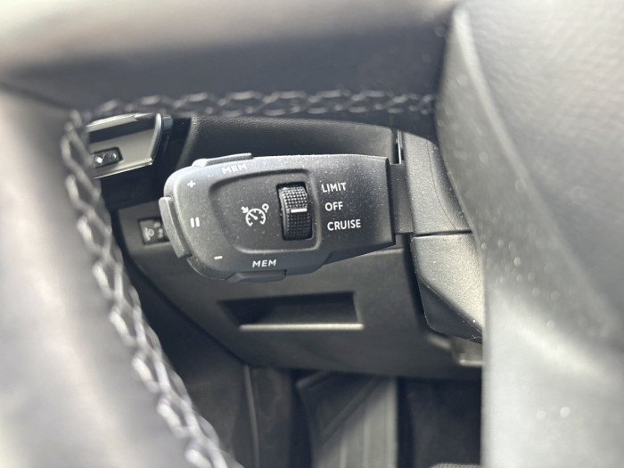 DS DS7 CROSSBACK PureTech 180 EAT8 Bastille+