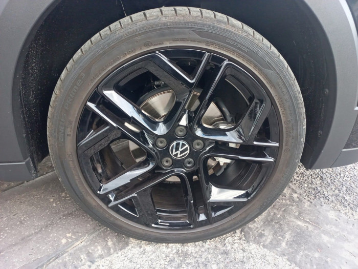 Volkswagen T-CROSS Nouveau 1.0 TSI 116 Start/Stop DSG7 R-Line Edition