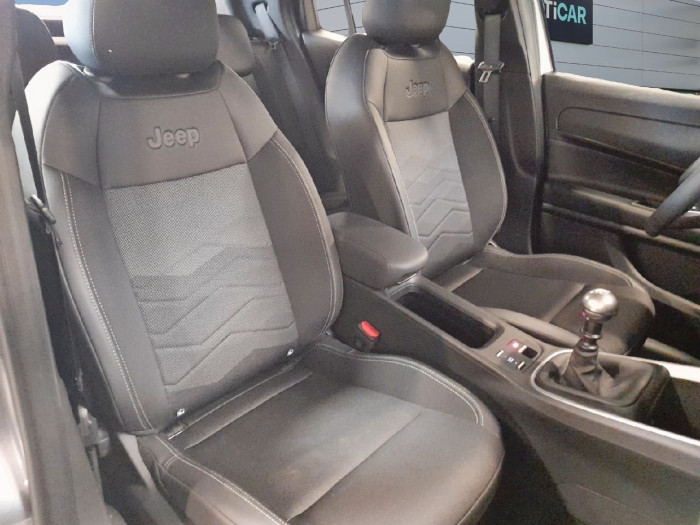 Jeep Avenger 1.2 Turbo T3 100 ch Altitude