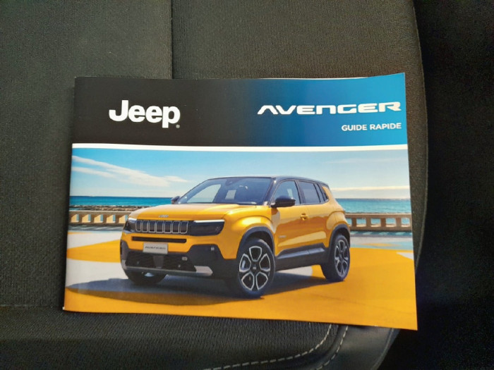 Jeep Avenger 1.2 Turbo T3 100 ch Altitude