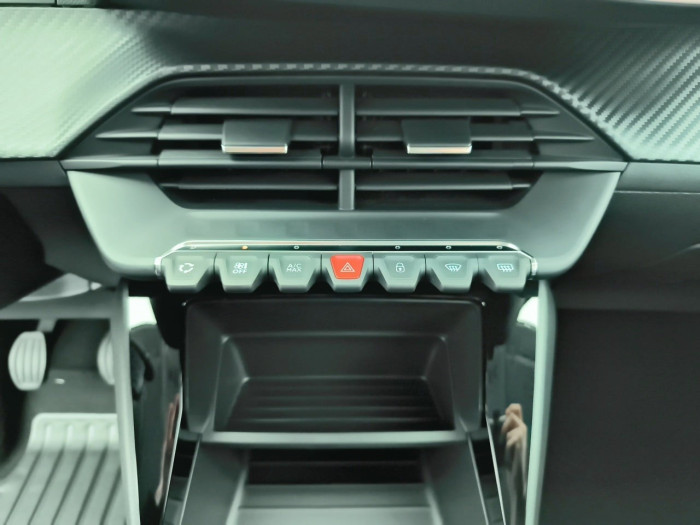 Peugeot 208 PureTech 75 S&S BVM5 Like
