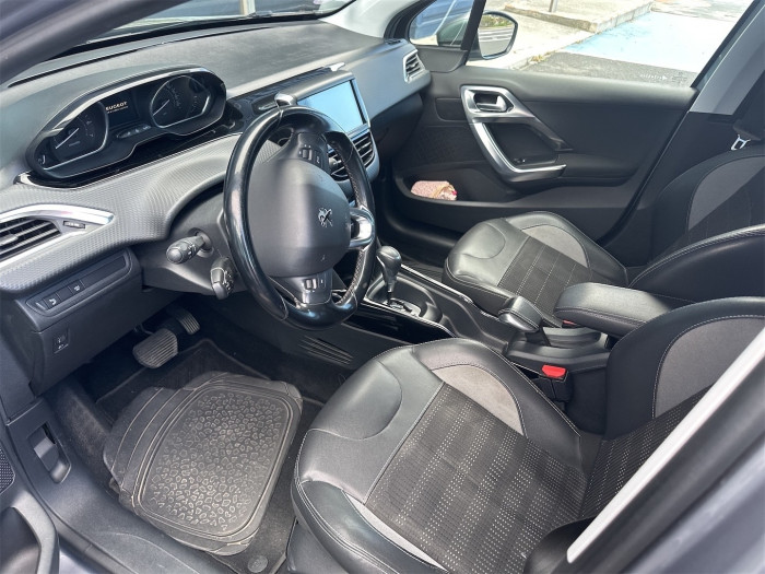 Peugeot 2008 PureTech 110ch S&S EAT6 Allure