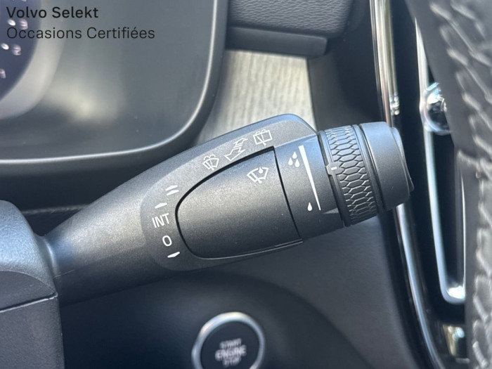 Volvo XC40 B3 163 ch DCT7 Lounge Edition