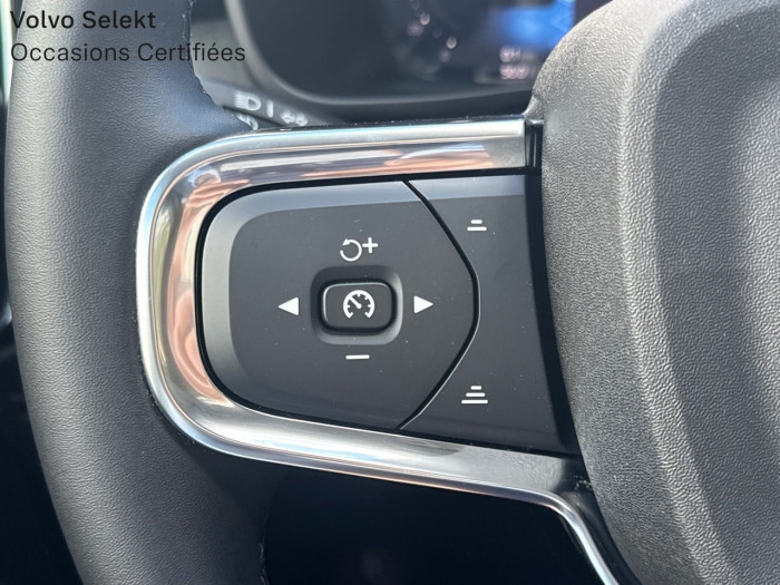 Volvo XC40 B3 163 ch DCT7 Lounge Edition