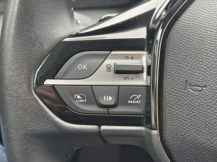 Peugeot 408 PureTech 130 ch S&S EAT8 Allure Pack