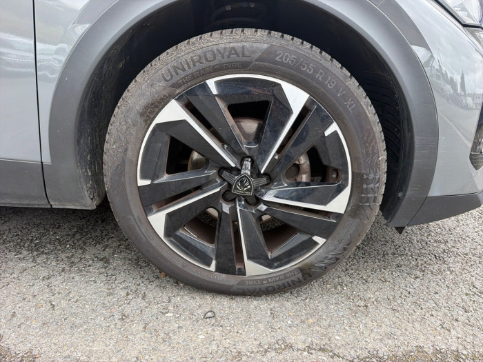 Peugeot 408 PureTech 130 ch S&S EAT8 Allure Pack
