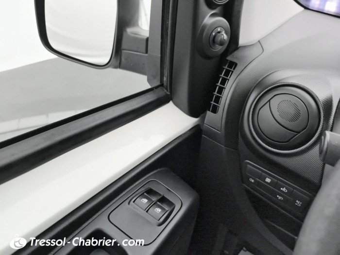 Fiat FIORINO TOLE 1.4 i.e. 77 PACK MP3 CLIM
