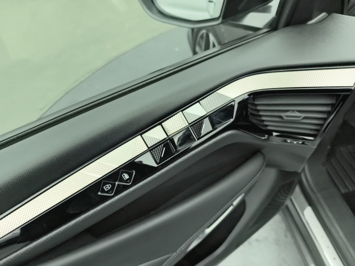 DS DS 4 Hybride E-Tense 225 EAT8 Cross Rivoli