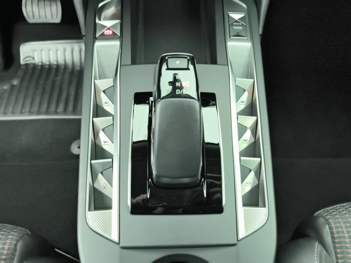 DS DS 3 ELECTRIQUE E-Tense Performance Line