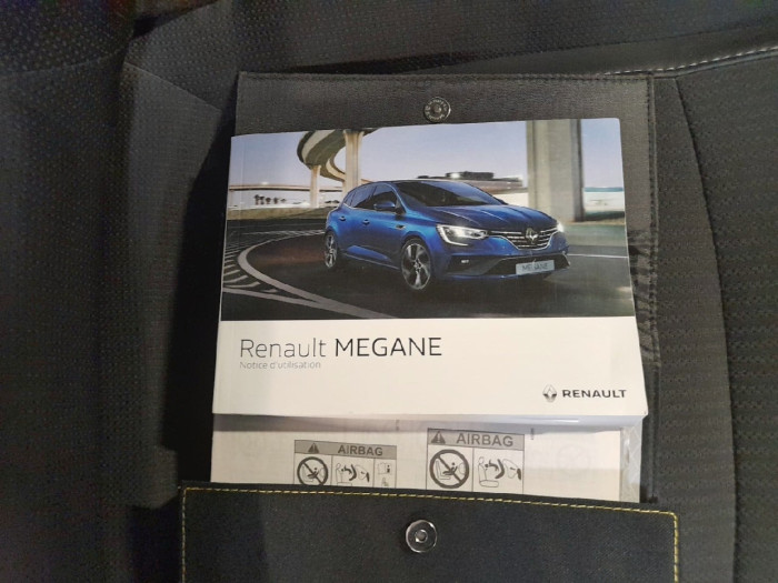 Renault MEGANE IV ESTATE Mégane IV Estate Blue dCi 115 - 20 Business Intens