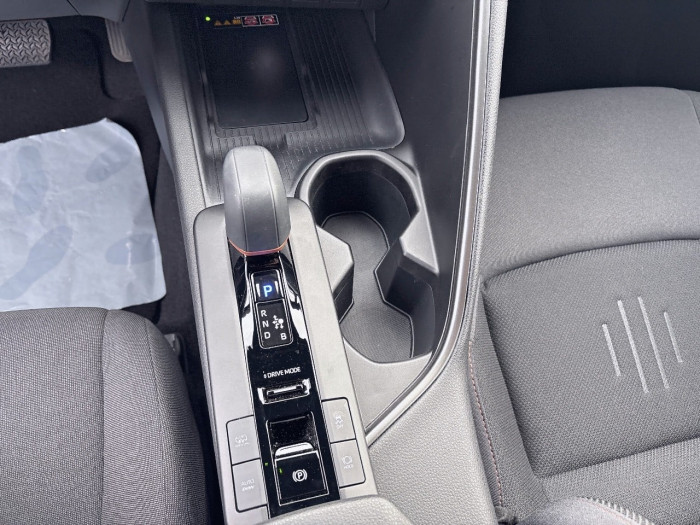 Toyota C-HR Nouveau Hybride Rechargeable 225 Design
