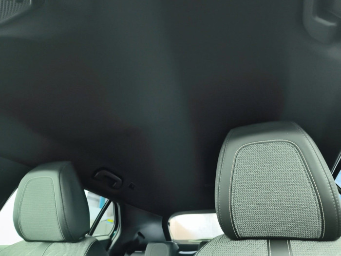 Peugeot 2008 Hybrid 136 e-DCS6 Allure