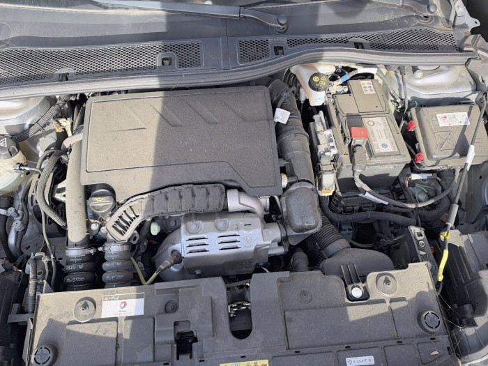 Citroën C4 X PureTech 100 S&S BVM6 Feel