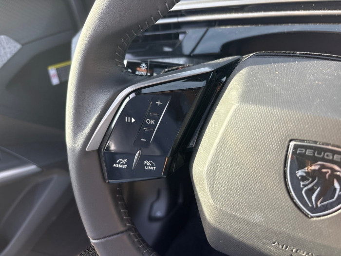 Peugeot 5008 Hybrid 136 e-DCS6 Allure