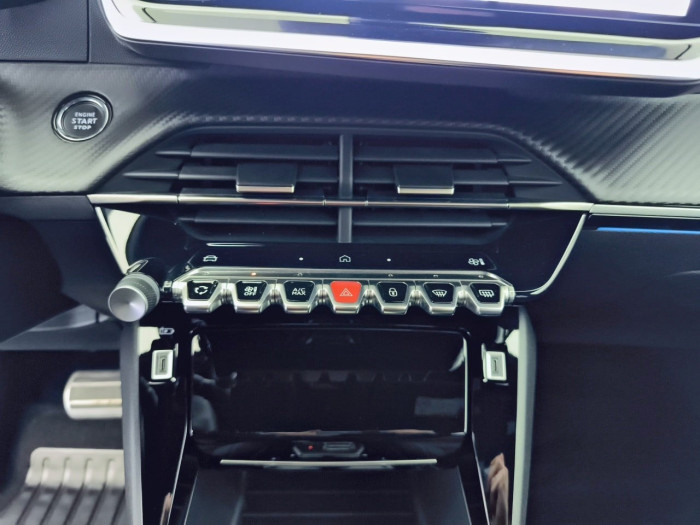 Peugeot 2008 ELECTRIQUE 156 ch 54 kWh GT