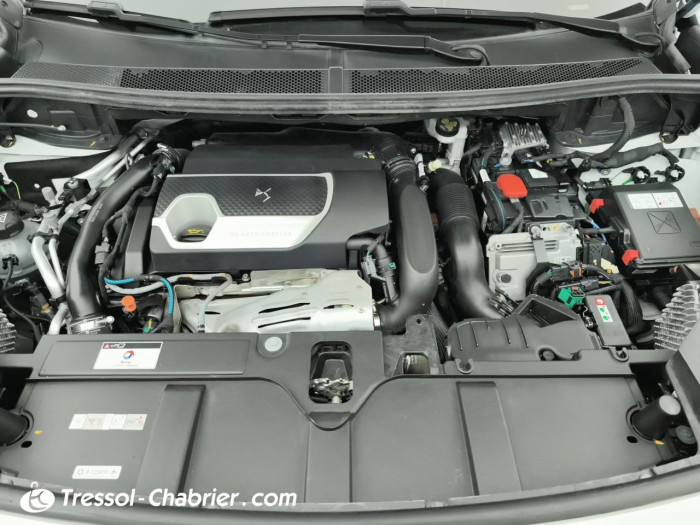 DS DS7 CROSSBACK Hybride E-Tense 300 EAT8 4x4 Grand Chic
