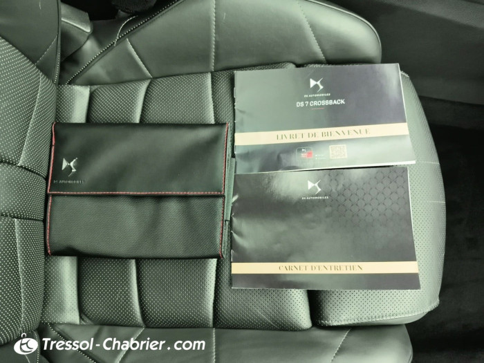 DS DS7 CROSSBACK Hybride E-Tense 300 EAT8 4x4 Grand Chic