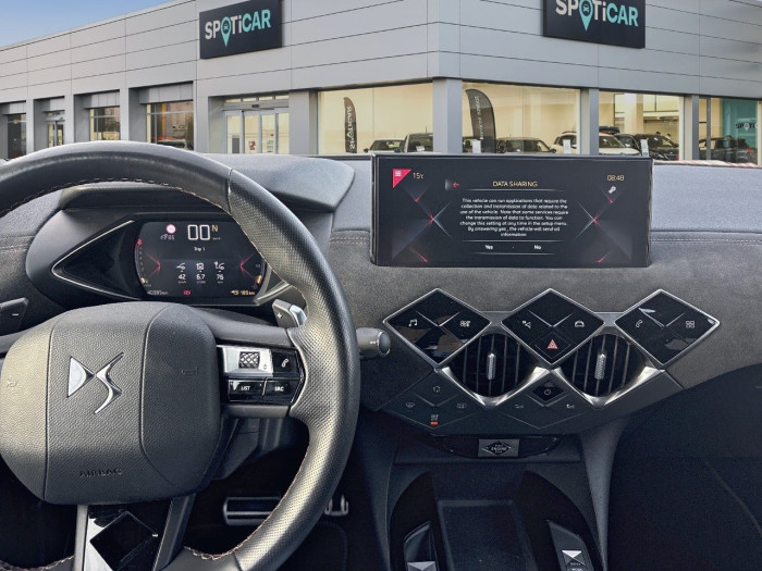 DS DS 3 CROSSBACK BUSINESS PureTech 130 S&S EAT8 Business