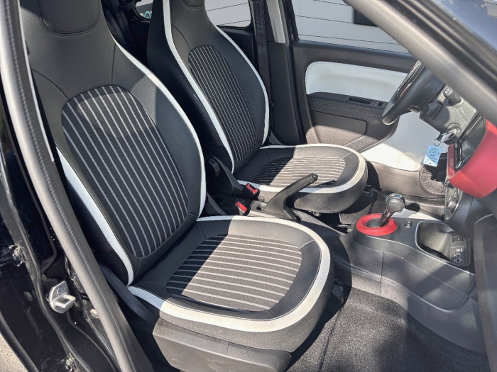 Renault TWINGO E-TECH ELECTRIQUE III E-Tech SL Urban Night