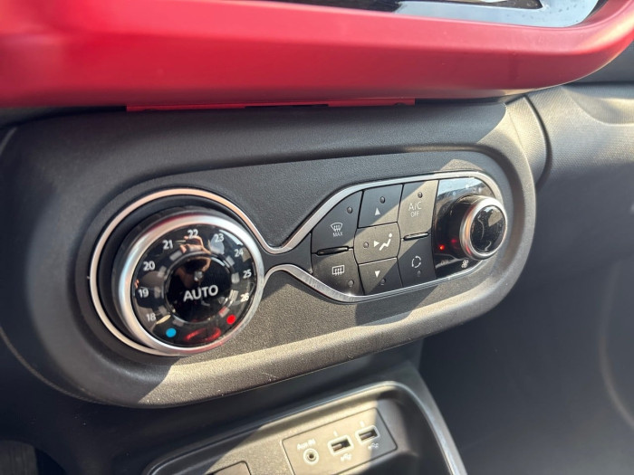 Renault TWINGO E-TECH ELECTRIQUE III E-Tech SL Urban Night