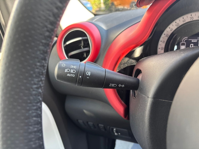 Renault TWINGO E-TECH ELECTRIQUE III E-Tech SL Urban Night