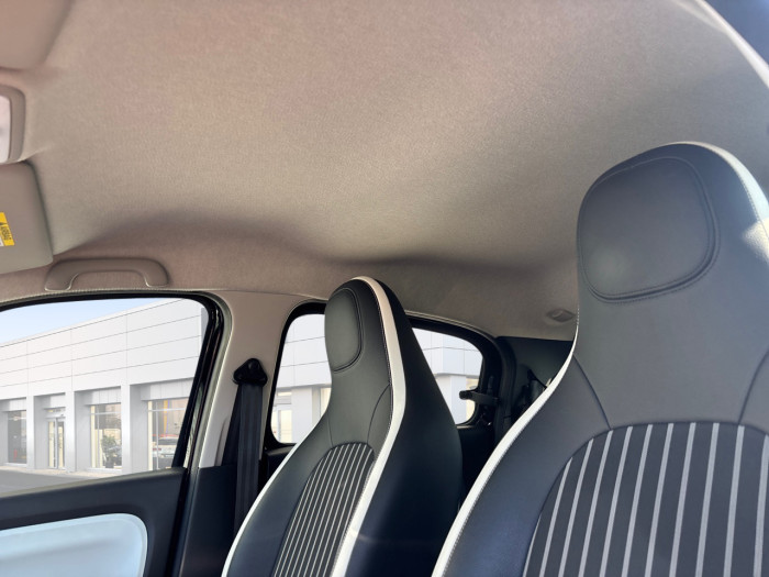 Renault TWINGO E-TECH ELECTRIQUE III E-Tech SL Urban Night