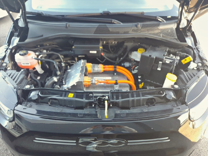 Fiat 500e BERLINE 500 e 95 ch La Prima