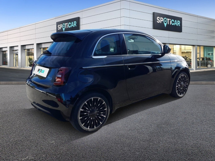 Fiat 500e BERLINE 500 e 95 ch La Prima