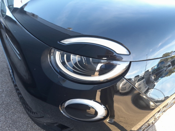 Fiat 500e BERLINE 500 e 95 ch La Prima