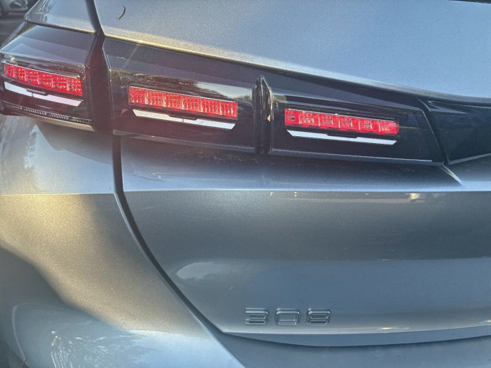 Peugeot 308 Hybrid 145 e-DCS6 Style