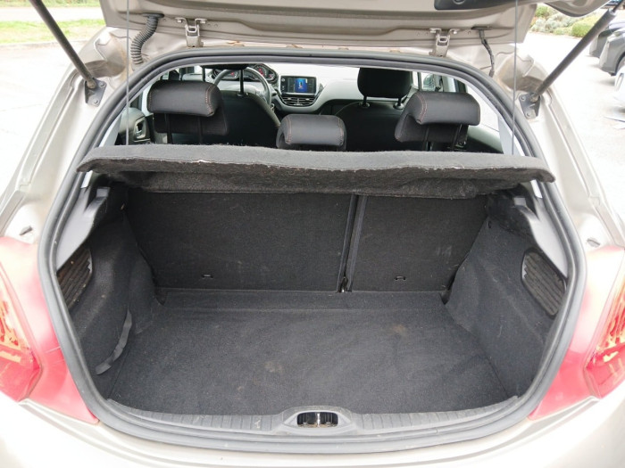 Peugeot 208 1.2 VTi 82ch BVM5 Urban Soul