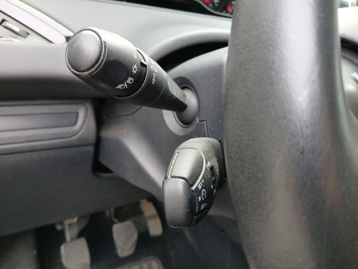 Peugeot 208 1.2 VTi 82ch BVM5 Urban Soul