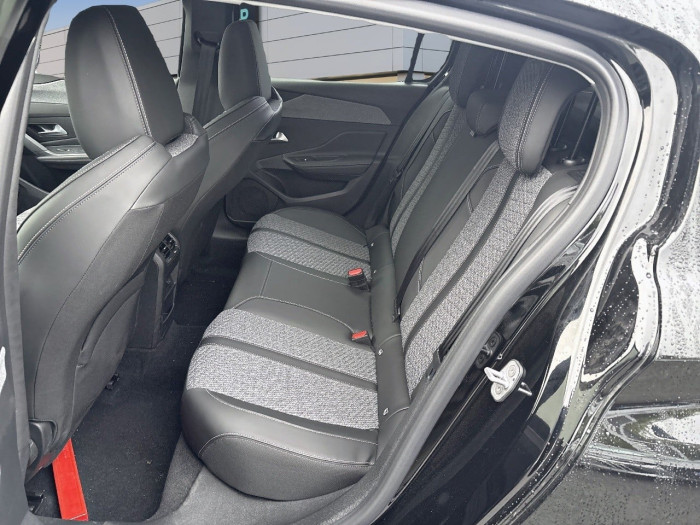 Peugeot 308 Hybrid 145 e-DCS6 Allure
