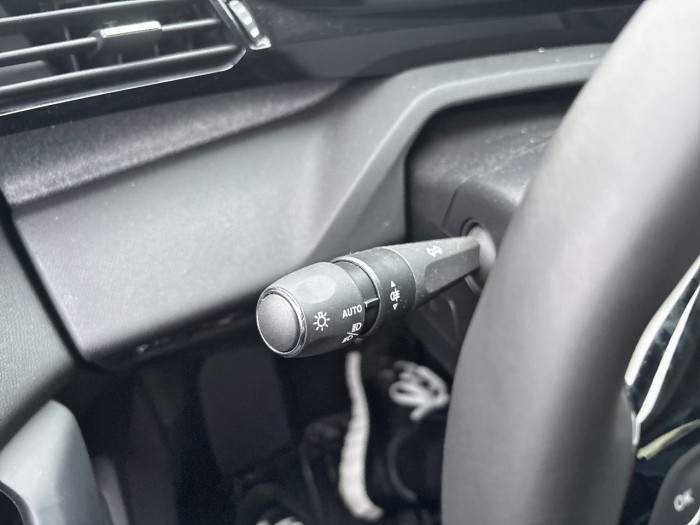 Peugeot 308 Hybrid 145 e-DCS6 Allure