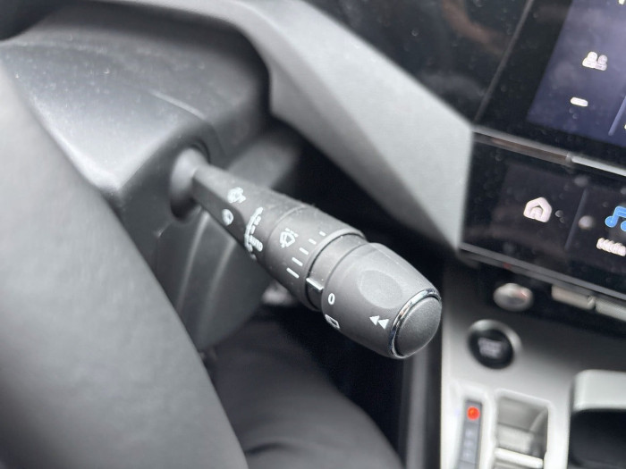 Peugeot 308 Hybrid 145 e-DCS6 Allure