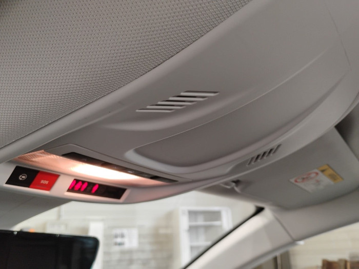 Opel GRANDLAND X BUSINESS Hybrid 225 ch BVA8 Elegance Business