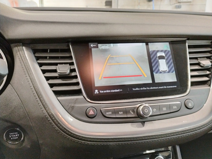 Opel GRANDLAND X BUSINESS Hybrid 225 ch BVA8 Elegance Business