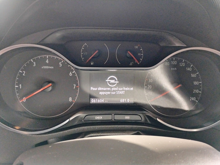 Opel Crossland 1.2 Turbo 130 ch BVA6 Ultimate