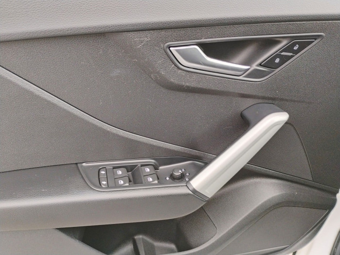Audi Q2 30 TFSI 110 BVM6 Business Executive