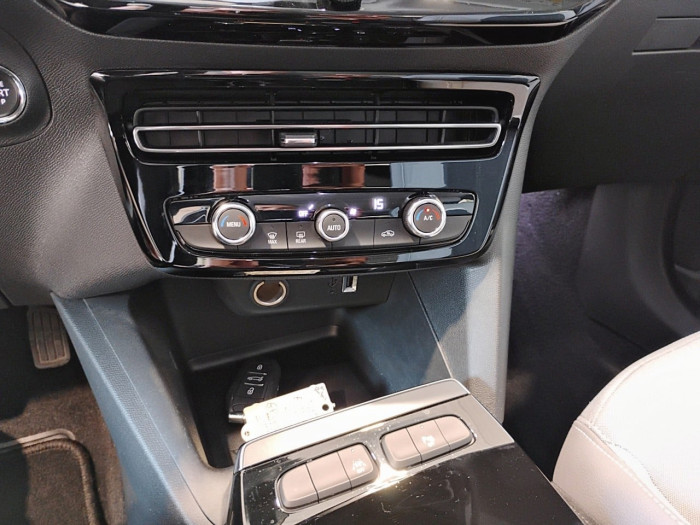 Opel MOKKA ELECTRIQUE 136 ch & Batterie 50 kWh Elegance