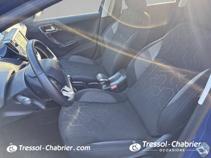Peugeot 2008 BlueHDi 100ch S&S BVM5 Signature