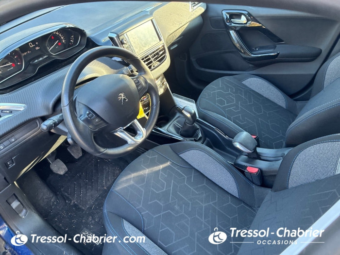 Peugeot 2008 BlueHDi 100ch S&S BVM5 Signature