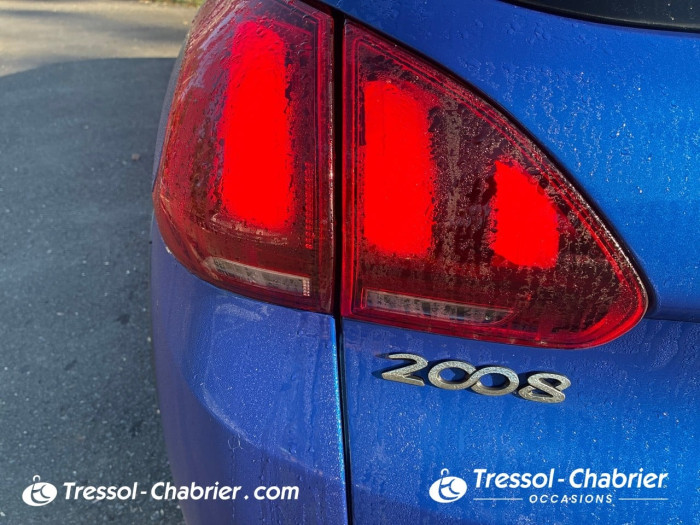 Peugeot 2008 BlueHDi 100ch S&S BVM5 Signature