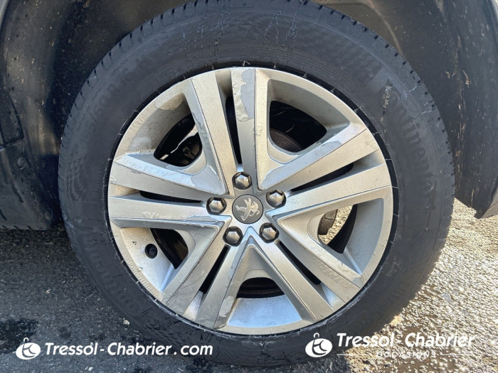 Peugeot 2008 BlueHDi 100ch S&S BVM5 Signature