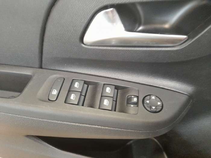 Opel CORSA 1.2 75 ch BVM5